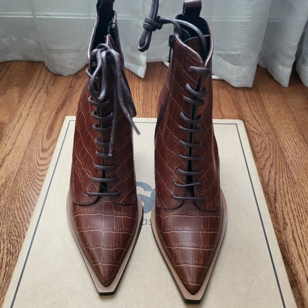 ASOS Never Worn Brown Croc Boots